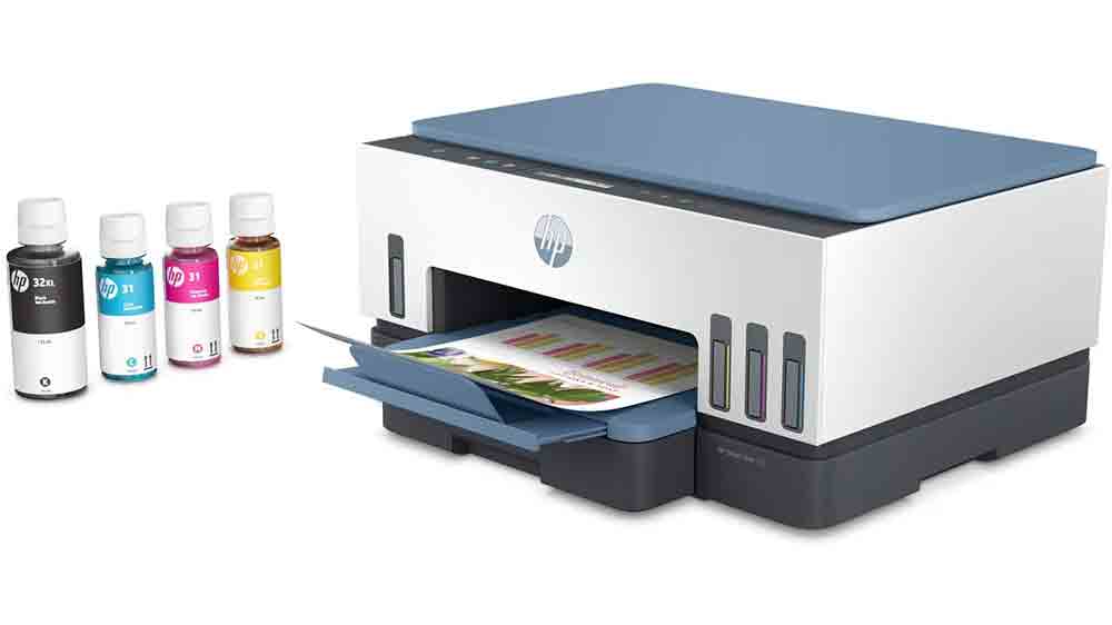 Inkoustová tiskárna HP Smart Tank 725 All-in-One vedle náplní_02