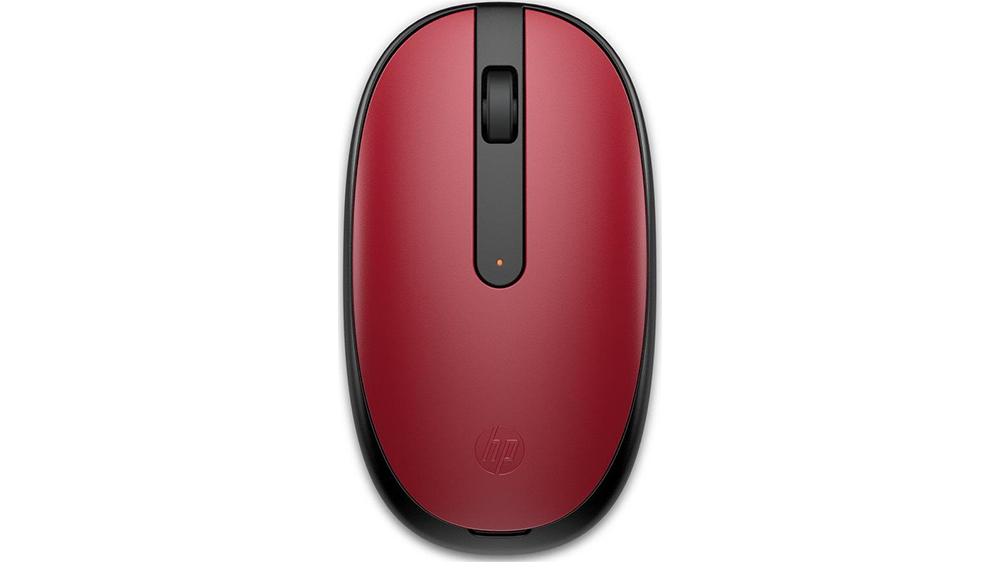 Myš HP 240 Bluetooth čierna zachytená na bielom pozadí ukazujúca kompaktný dizajn a matný povrch