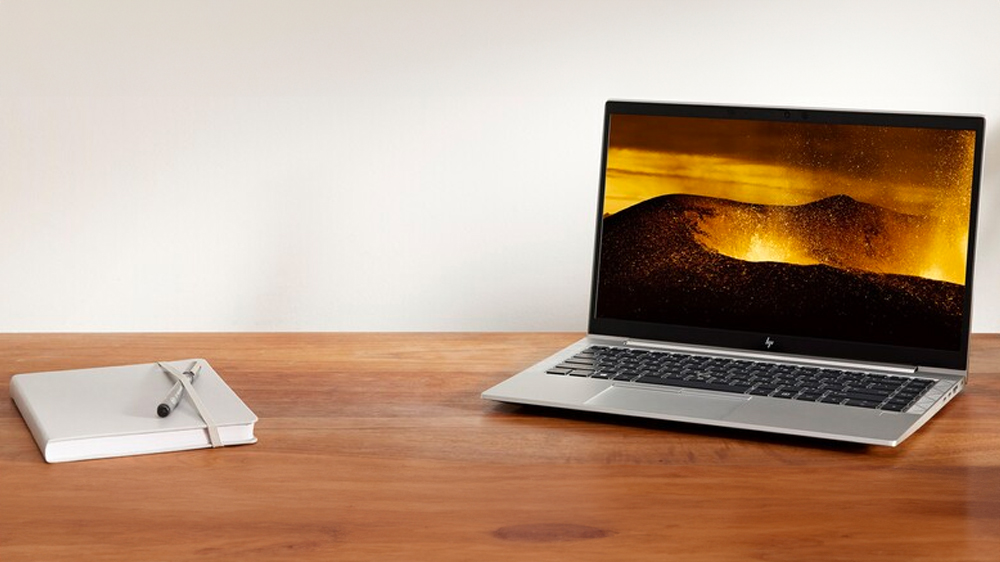 Pracovní deska s notebookem HP EliteBook 845 G11_2