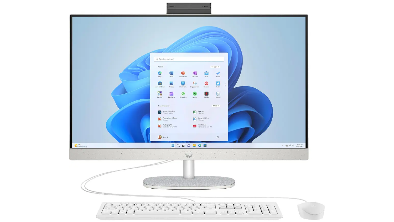 Pohled zepředu na počítač HP s vysunutou kamerou