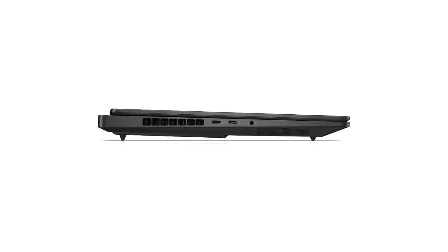 Pohled ze strany na notebook HyperX OMEN MAX