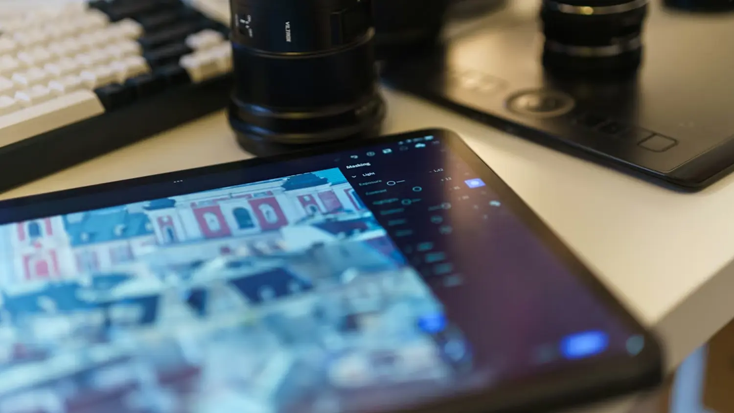 Tablet s programem na kreslení