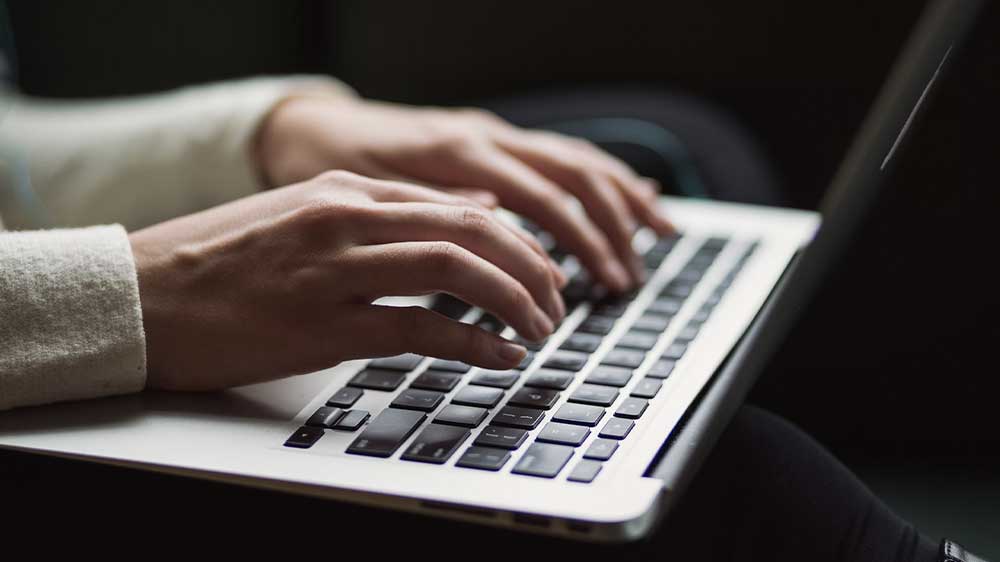 Notebook Lenovo IdeaPad Slim 5 14Q8X9_02