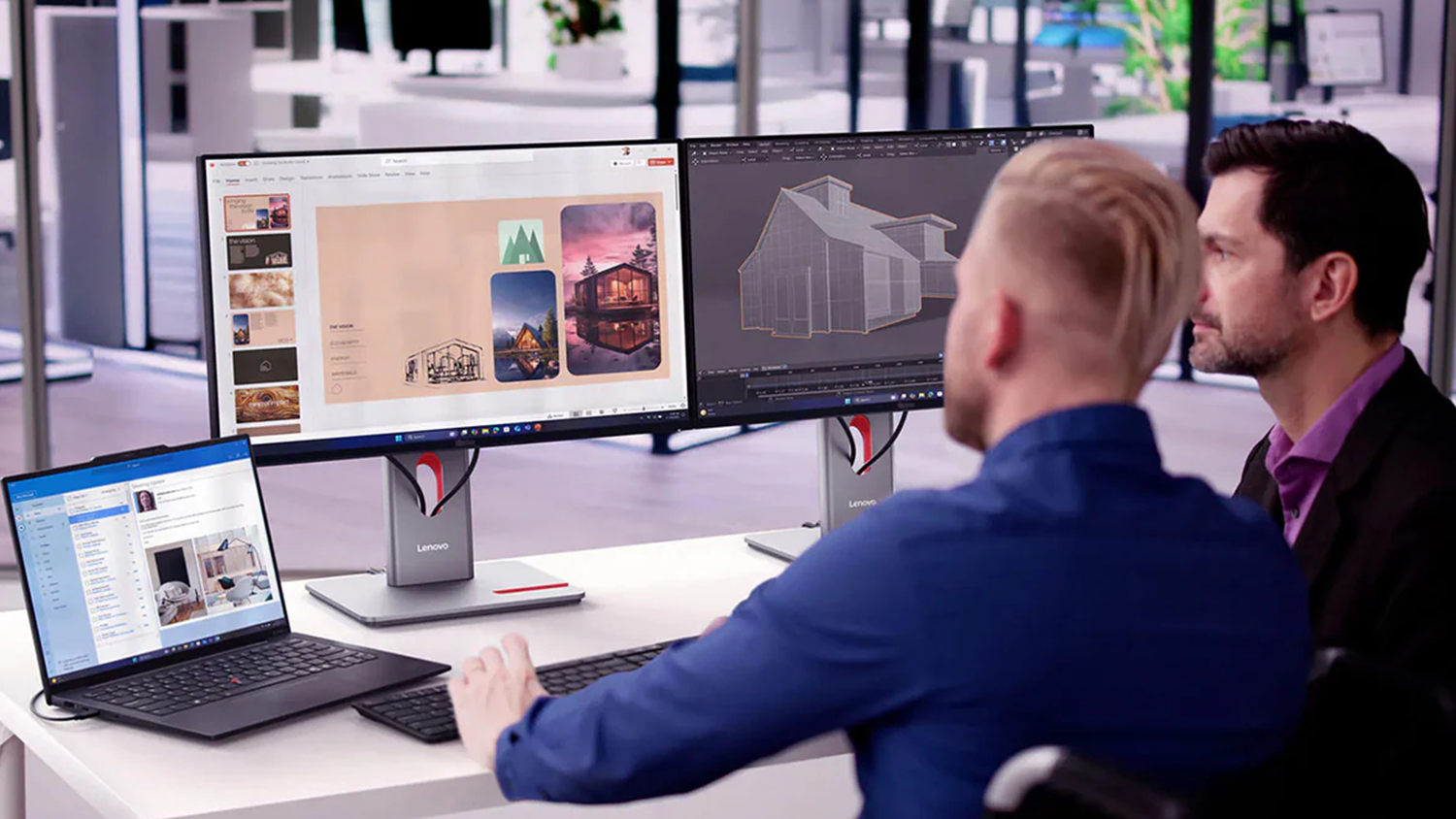 Monitor Lenovo P24QD-40 na kancelářském stole a dva muži