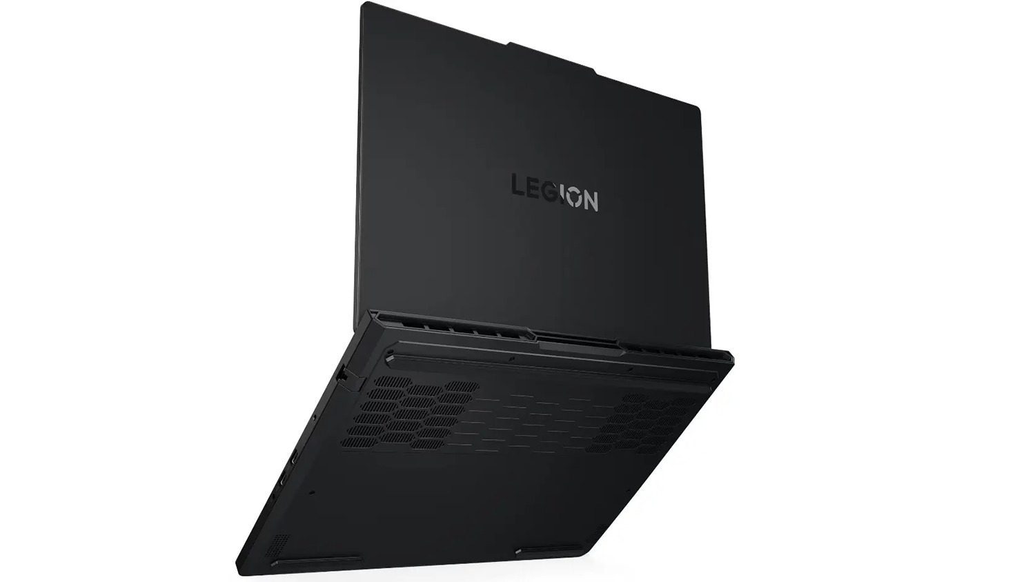 Pohled &scaron;ikmo zespodu na notebook Lenovo LEGION PRO 5 16AFR10