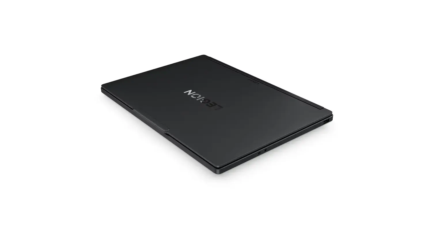 Zavřen&yacute; notebook Lenovo Legion 5 15AGP11