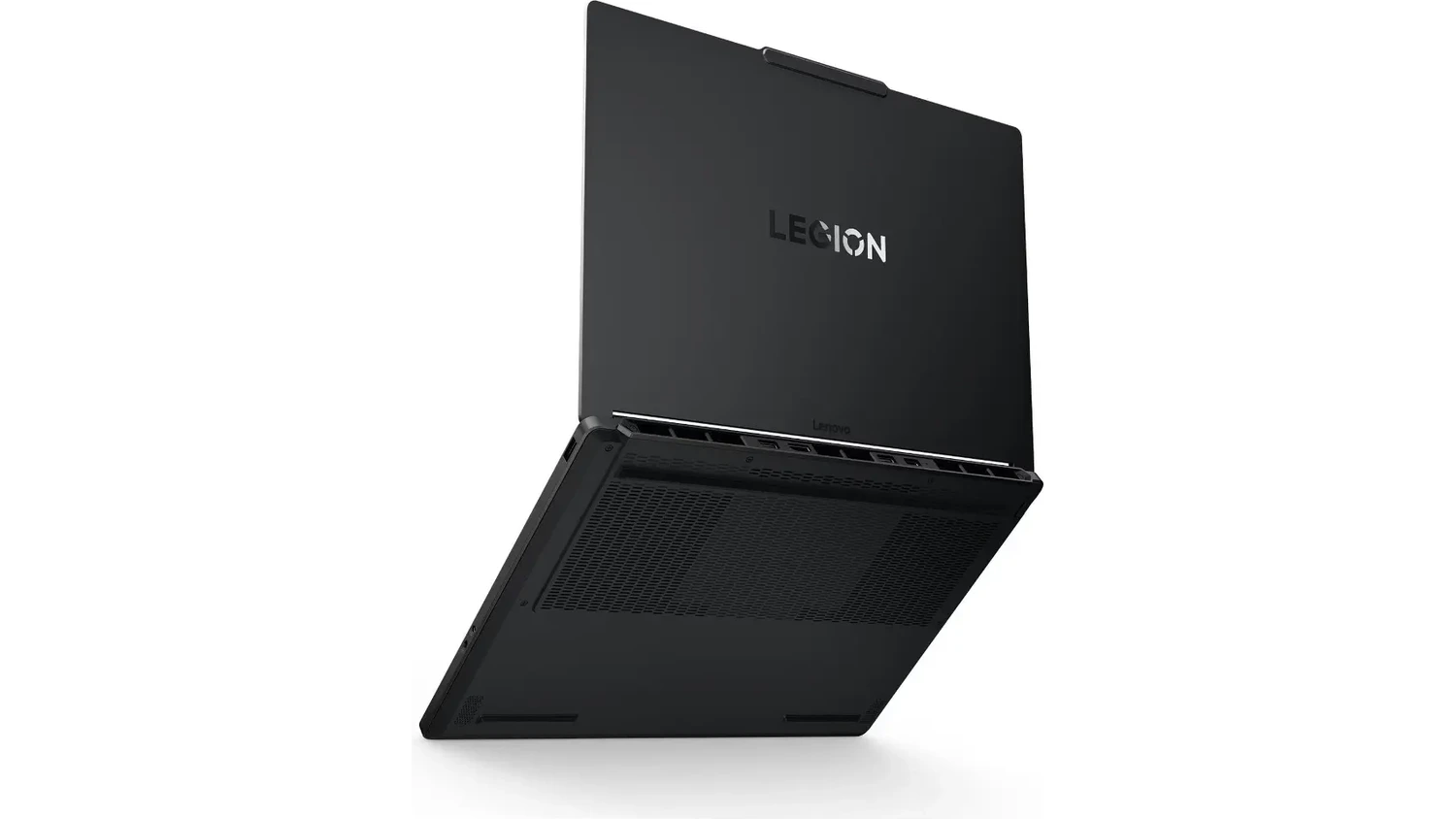 Pohled šikmo zespodu na notebook Lenovo Legion 5