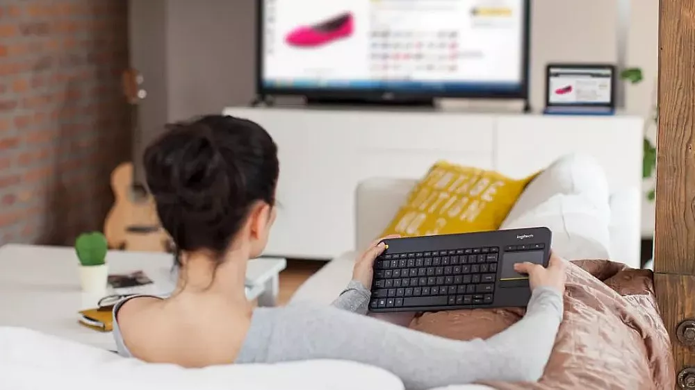 LOGITECH Wireless Touch K400 Plus