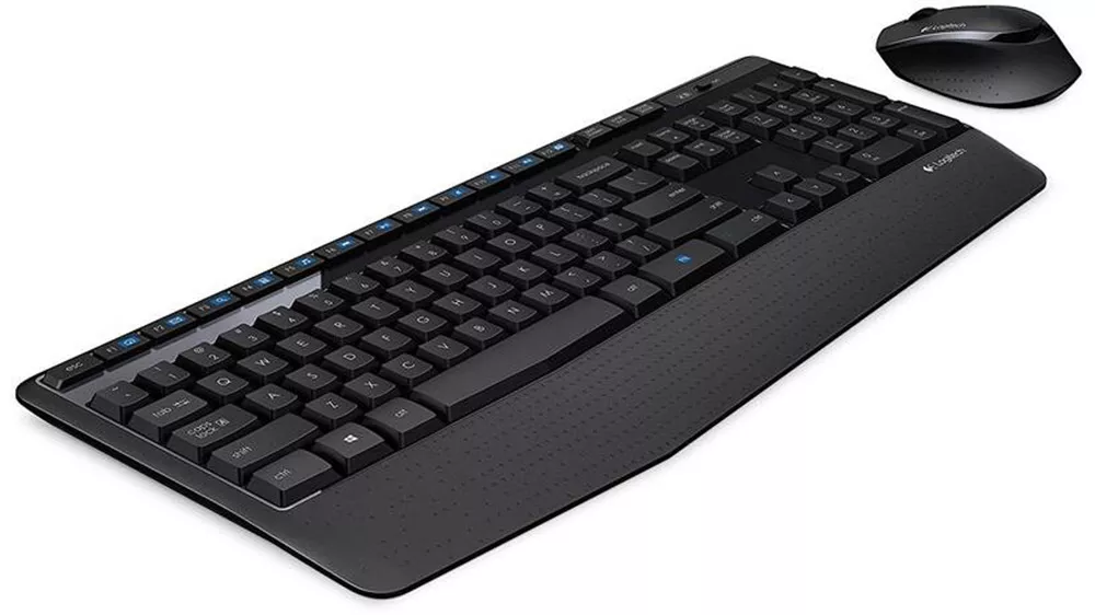 Bezdrôtová sada klávesnice a myši Logitech MK345 demonštrujúca odolnú konštrukciu s ochranou proti poliatiu