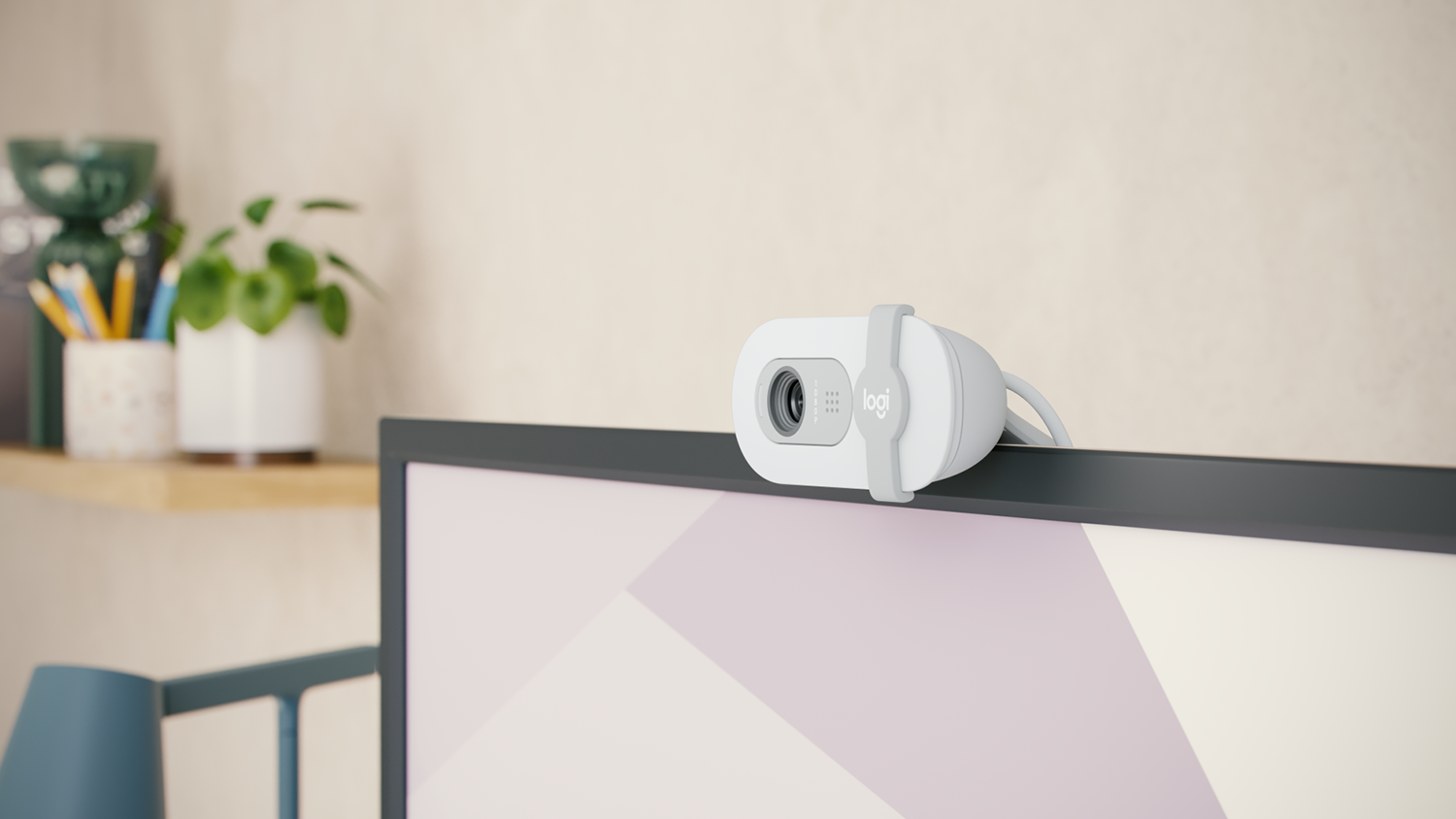 WEB kamera Logitech Brio 100 Full HD White, detail upevnění na monitoru