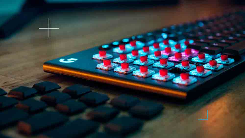 Herní klávesnice Logitech G915 X LIGHTSPEED_03