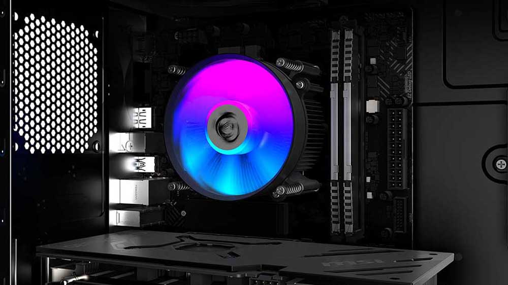 Interiér s podsvícením MSI MAG Infinite S3 _05