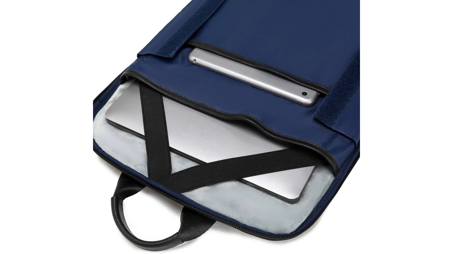 Vnútro mestského batoha na notebook Mybalo Aston