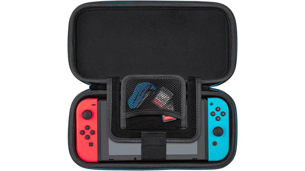 Pouzdro pro Nintendo Switch PDP Pull-N-Go Case Mario Edition chr&aacute;n&iacute;c&iacute; konzoli Nintendo Switch s praktick&yacute;m syst&eacute;mem Pull-N-Go