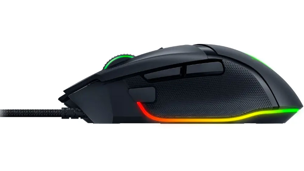 Boční pohled na herní myš Razer Basilisk V3_04