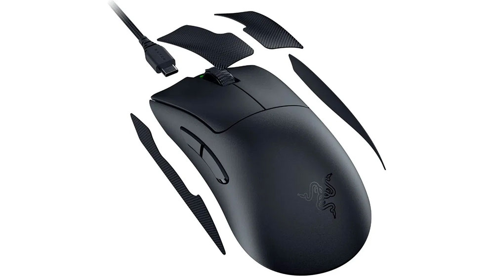 Bezdrátová herní myš RAZER DeathAdder V3 Pro znázornění ergonomického designu_03