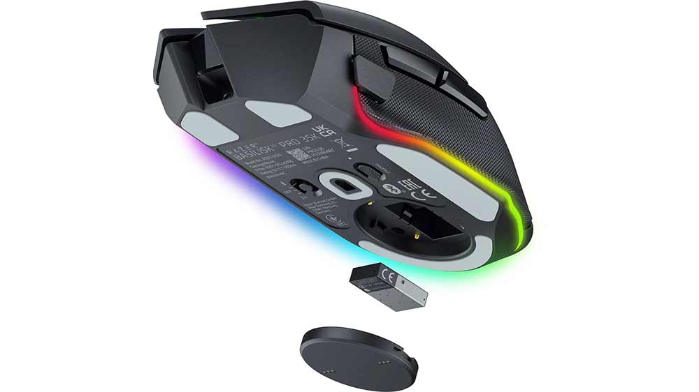 Herní bezdrátová myš Razer Basilisk V3 Pro 35K pohled zespodu_03