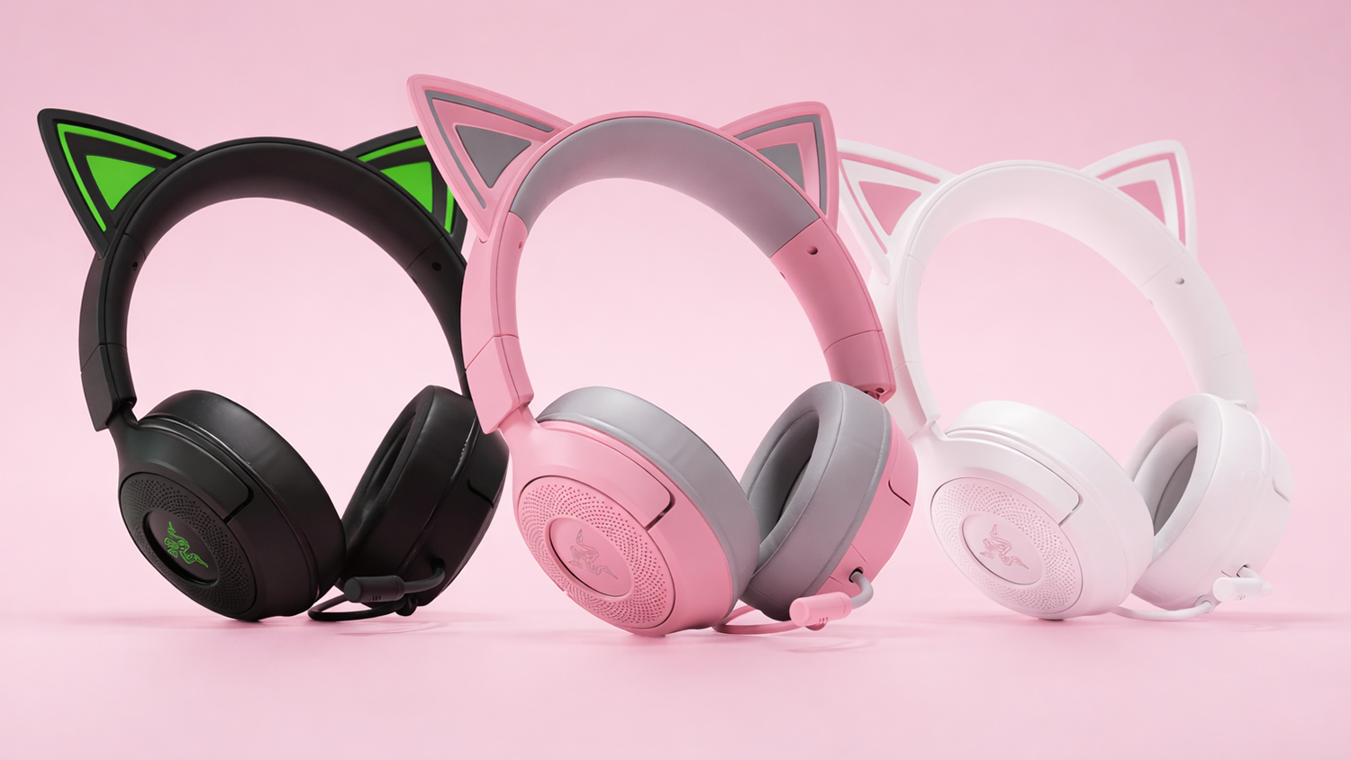 Hern&eacute; sl&uacute;chadl&aacute; Razer Kraken Kitty V3 X v troch farebn&yacute;ch prevedeniach