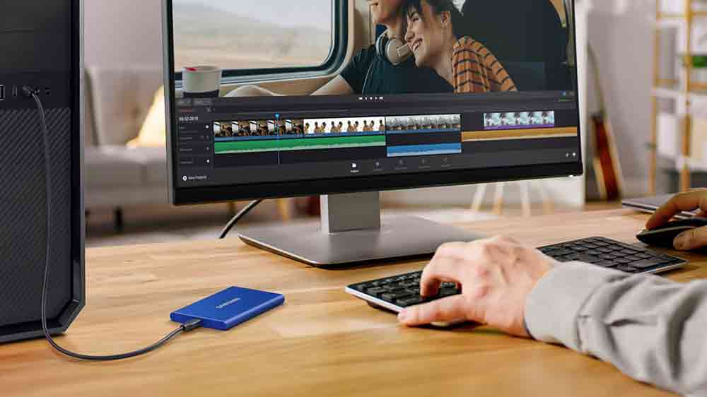 Externí SSD Samsung T7 1 TB, Blue zapojený v počítači_02