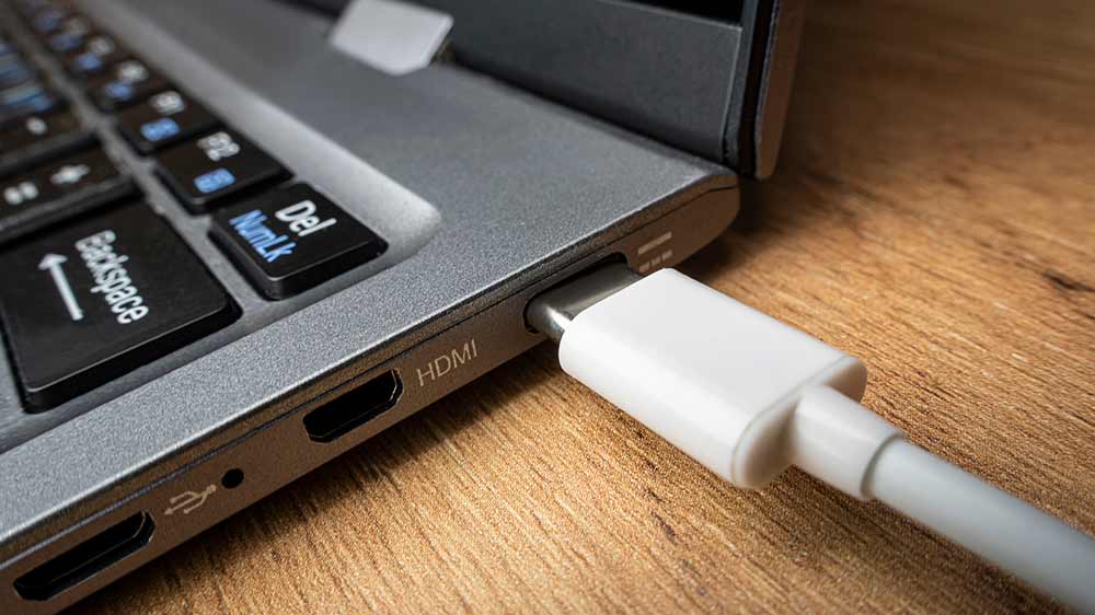 Nabíjení notebooku přes USB-C_02