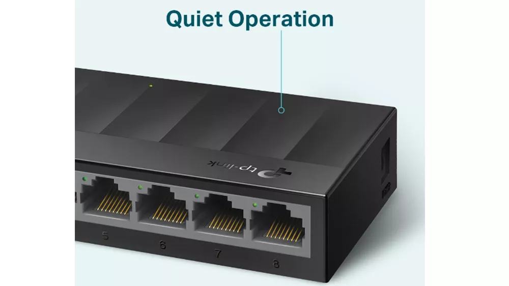 Switch TP-Link LiteWave LS1008G s aktívnymi LED indikátormi ukazujúci úsporný režim s technológiou Green Ethernet