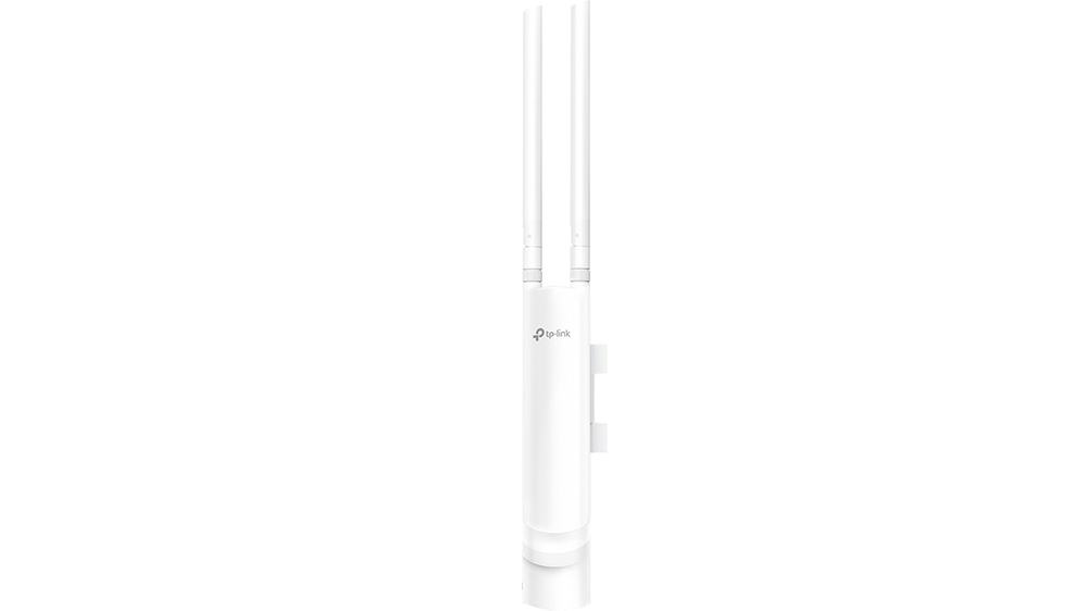Venkovní přístupový bod TP-Link Omada EAP110-Outdoor na bílém pozadí zobrazující odolné provedení pro venkovní instalaci