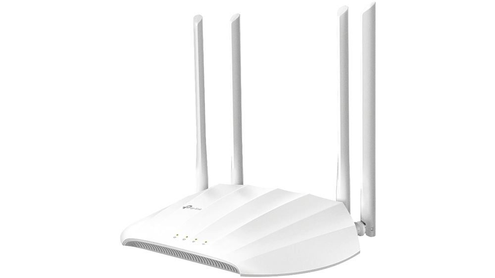 Access Point TP-Link TL-WA1201 AC1200 na bílém pozadí zobrazující kompaktní design se čtyřmi anténami