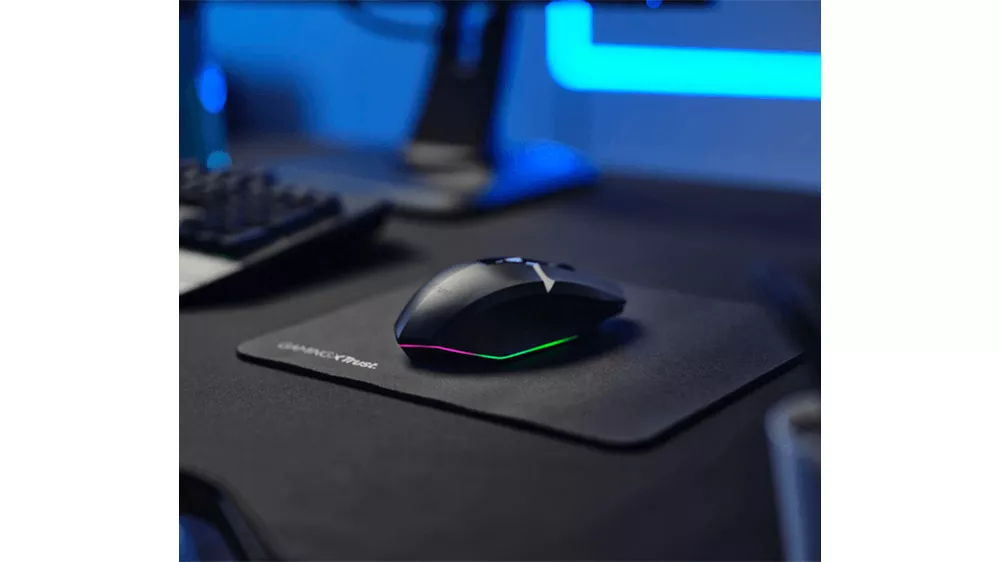 Herná myš Trust GXT 112 Felox Wireless s podložkou zobrazujúca programovateľné tlačidlá a možnosti nastavenia DPI