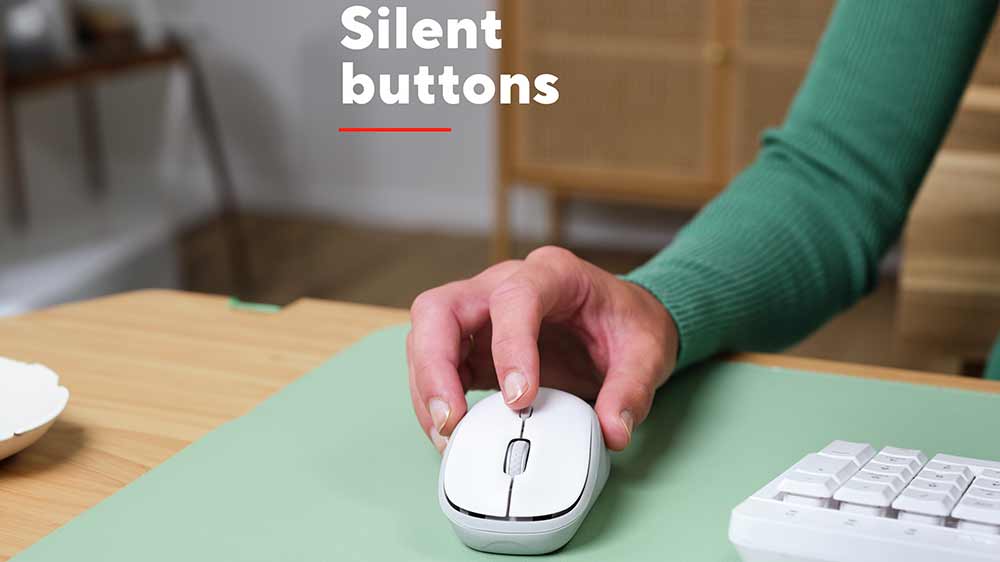 Ruka držící myš Trust Yvi+_02