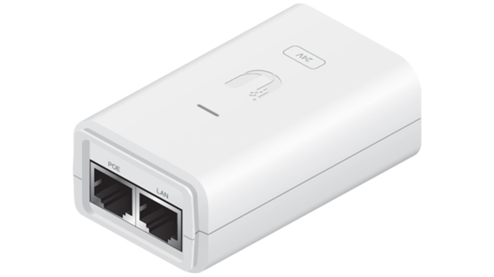 PoE adapt&eacute;r Ubiquiti POE-24-24W-G-WH na b&iacute;l&eacute;m pozad&iacute; zobrazuj&iacute;c&iacute; kompaktn&iacute; design a porty