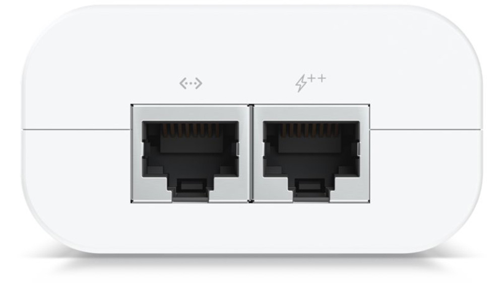 PoE++ adaptér Ubiquiti UniFi U-PoE++ 60W na bílém pozadí