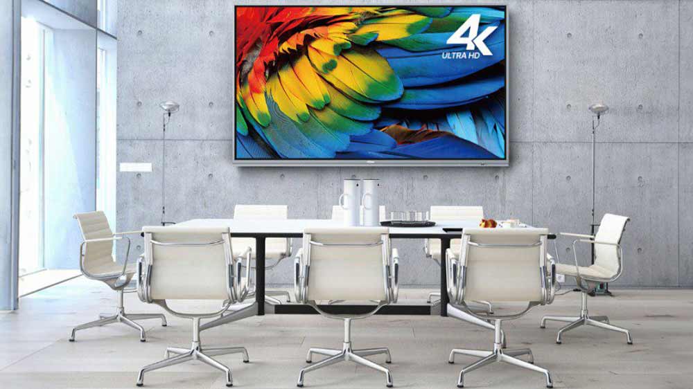 Zasedací místnost s projekcí obrazu_02