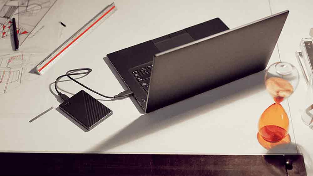 Externí HDD disk WD My Passport připojení k notebooku_03