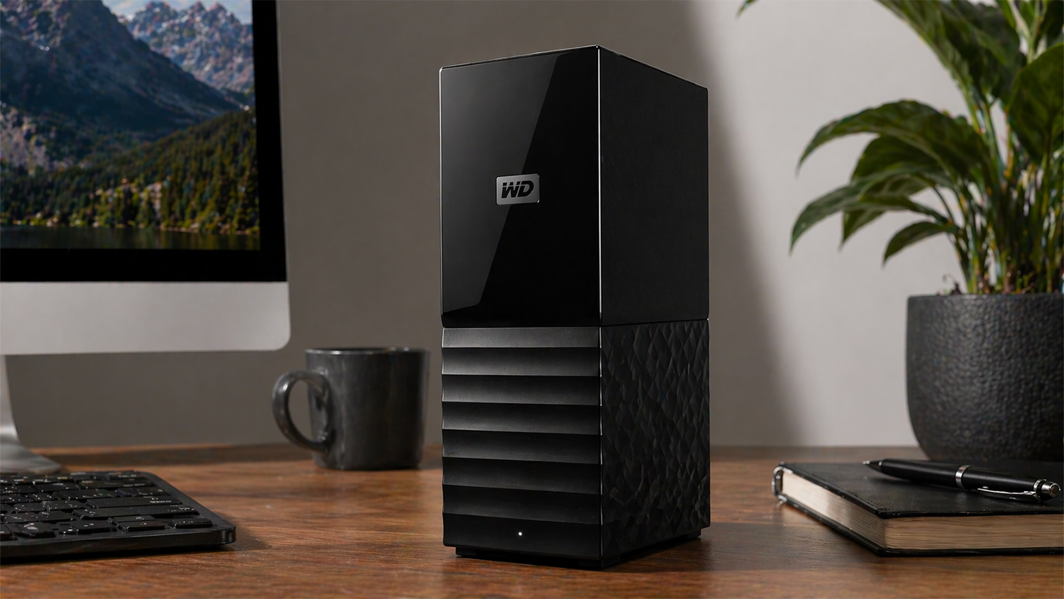 Western Digital My Book 14TB WDBBGB0140HBK-EESN extern&iacute; pevn&yacute; disk s odoln&yacute;m desktopov&yacute;m designem