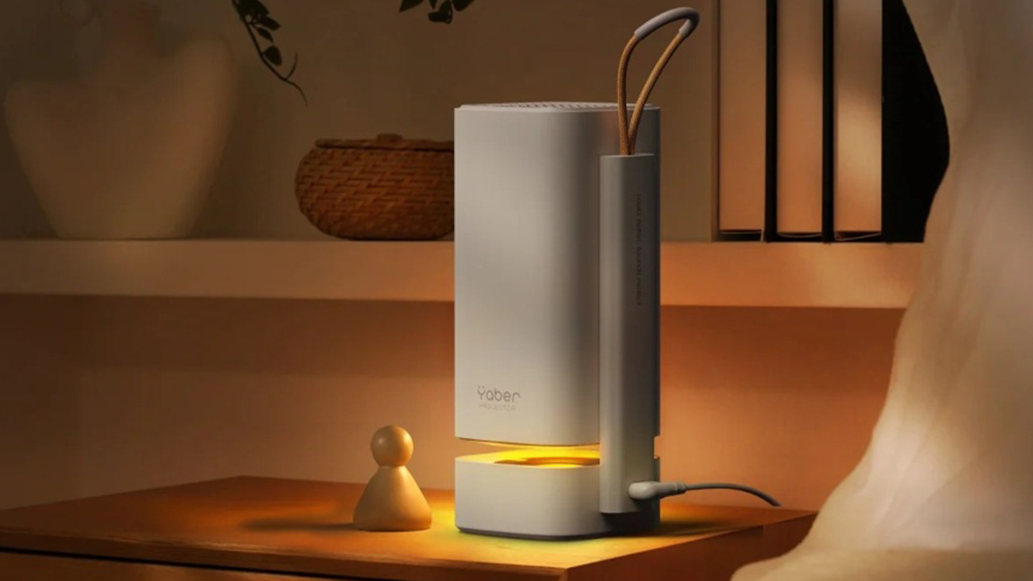 Projektor YABER T1 Pro fungujúci ako lampa_04
