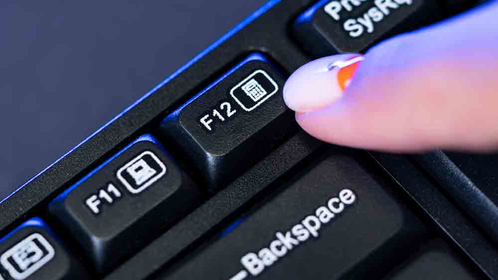 Detail na popisky kláves _02