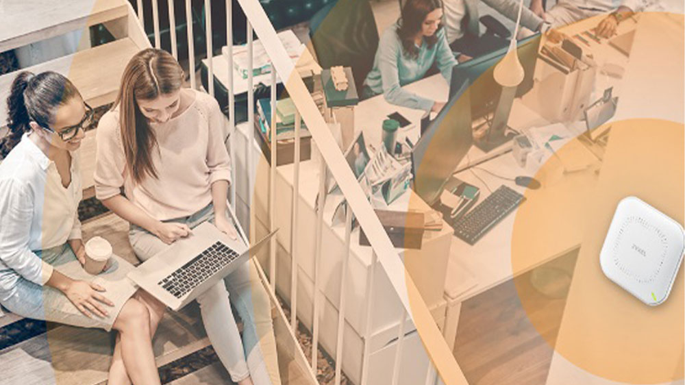 Přístupový bod ZYXEL NWA90AXPRO v kanceláři_03