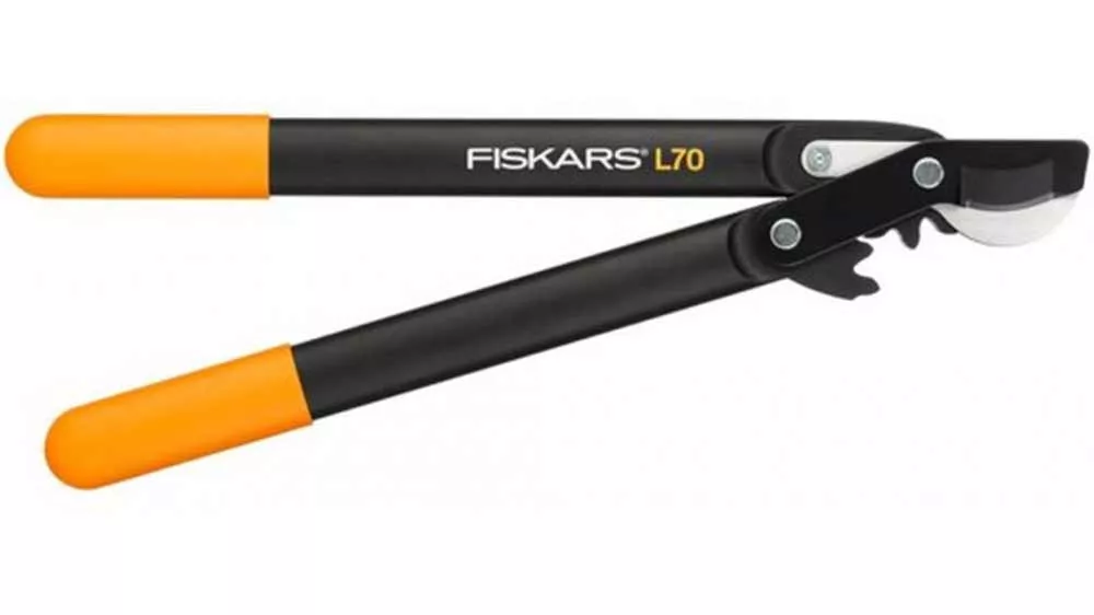 Nožnice na siln&eacute; vetvy Fiskars PowerGear L70