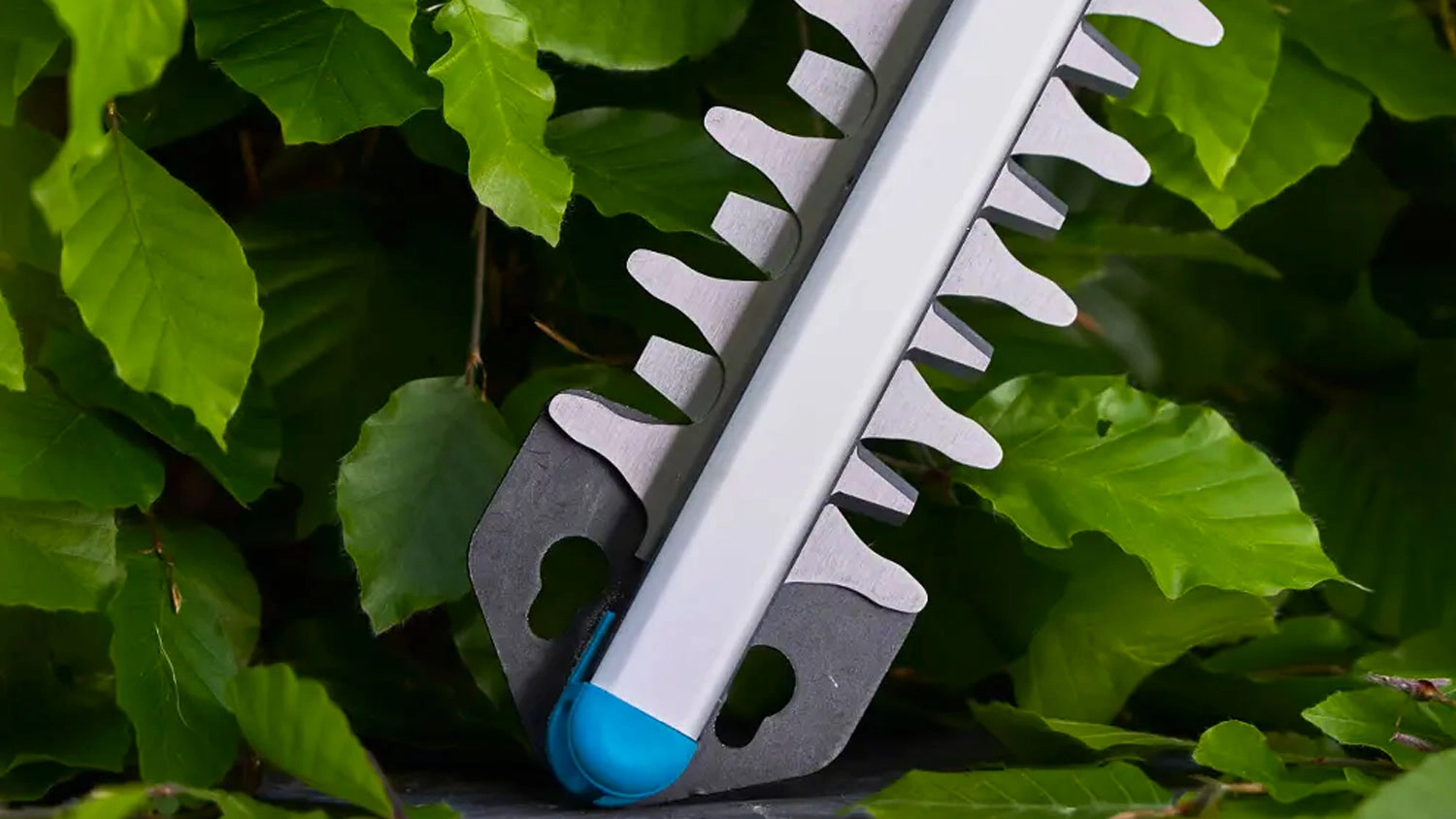 Detail nožníc na živý plot GARDENA EasyCut 45/18V