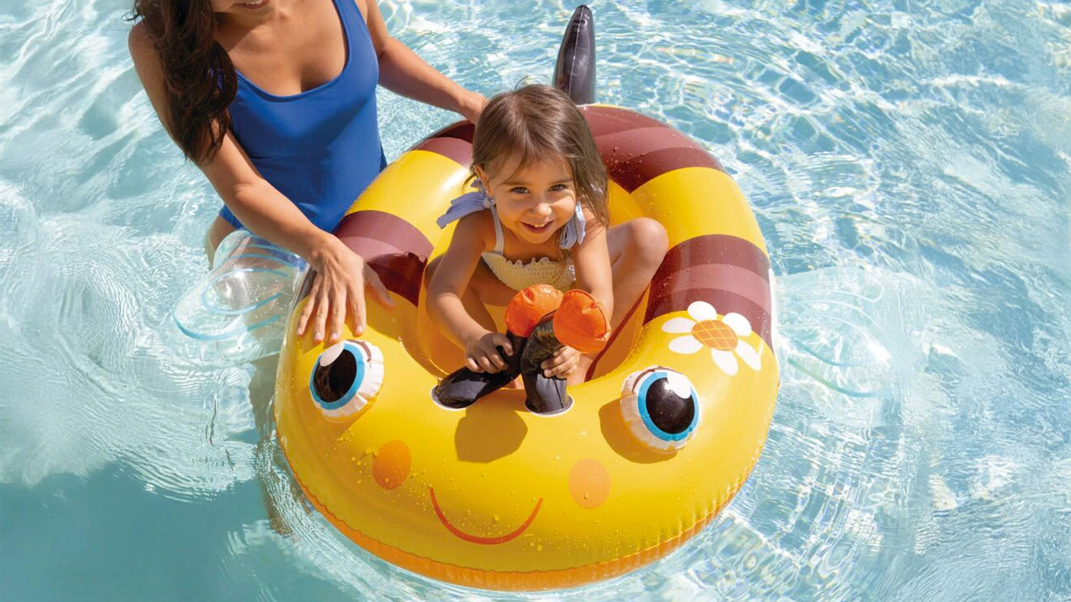 D&iacute;tě v nafukovac&iacute;m člunu Intex POOL CRUISERS včelička