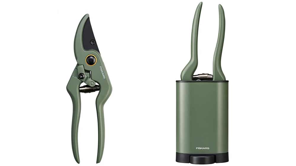 Zahradní nůžky Fiskars Plant Care 1075314 volně i v pouzdře_01