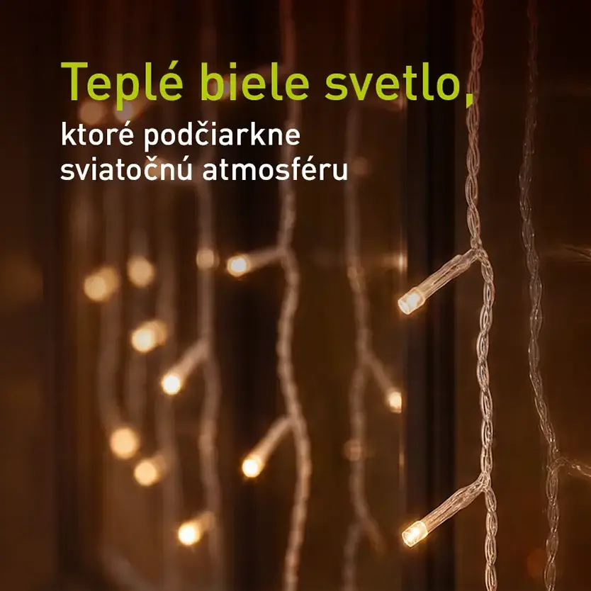 Detailn&yacute; z&aacute;ber na LED di&oacute;dy sveteln&eacute;ho z&aacute;vesu v teplej bielej farbe