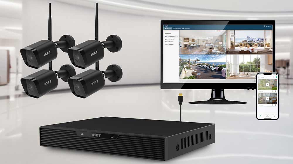 Systém iGET HOME NVR N4C4 s monitorom a pozadím miestnosti_02