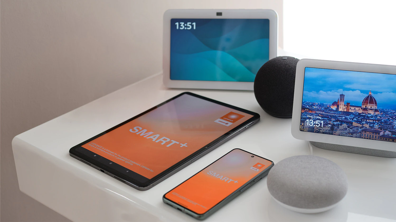Aplikácia SMART+ na telefóne a tablete