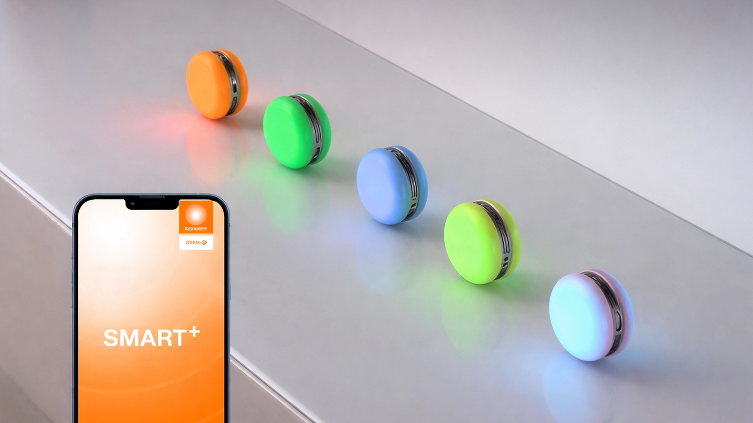 Zoraden&eacute; reproduktory za sebou a v popred&iacute; mobil s aplik&aacute;ciou SMART+