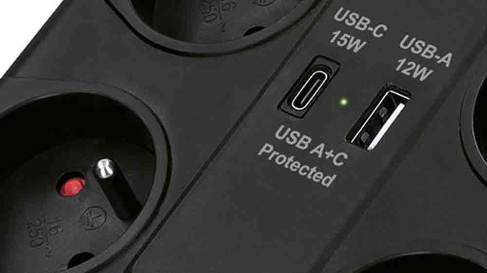 Přepěťová ochrana s USB porty_02