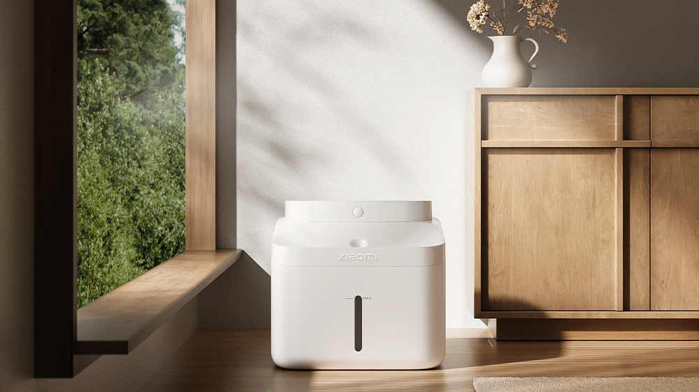 Fontána Xiaomi na zemi u okna_03