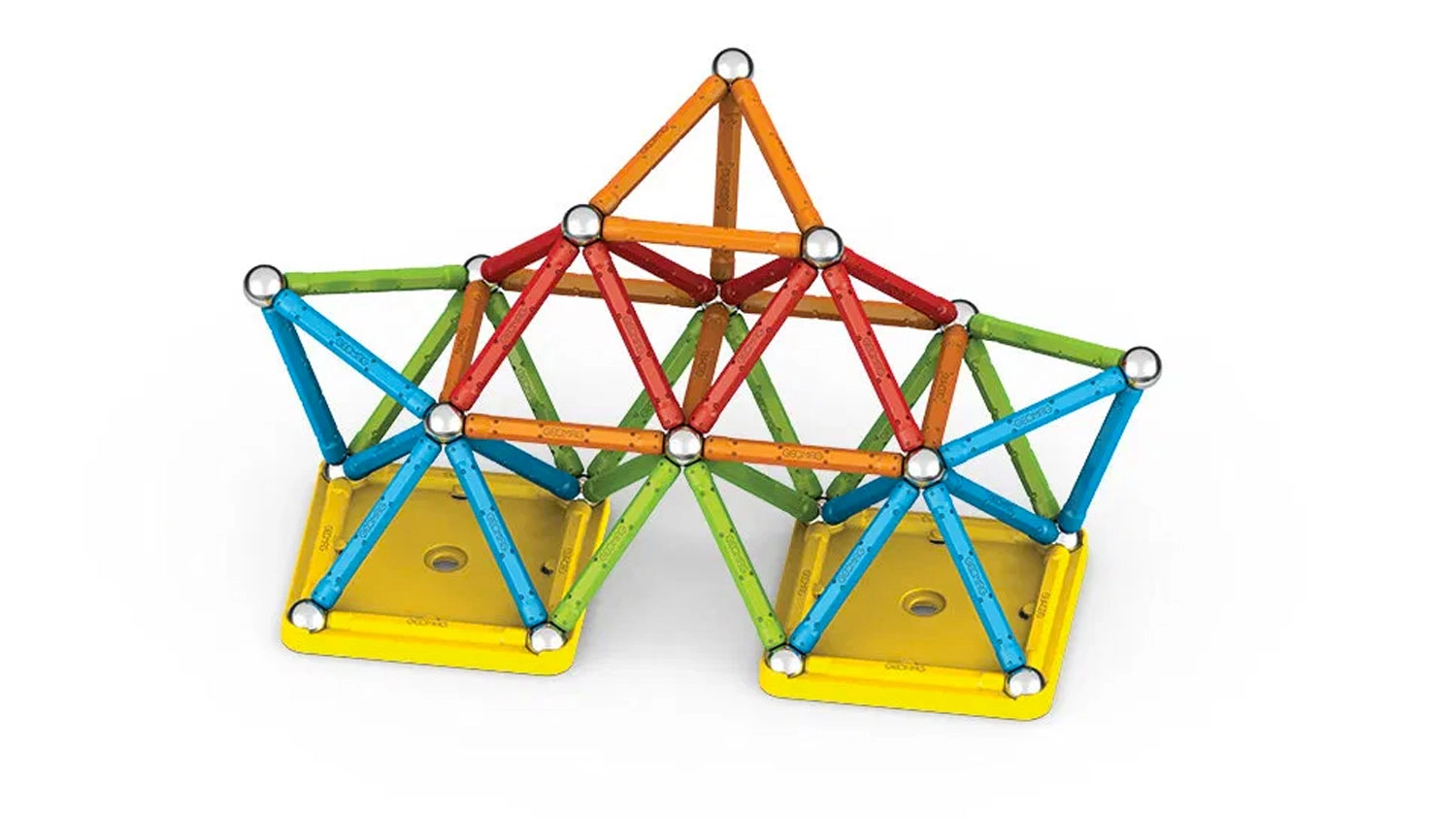 Postaven&aacute; věž z kostek GEOMAG Supercolor