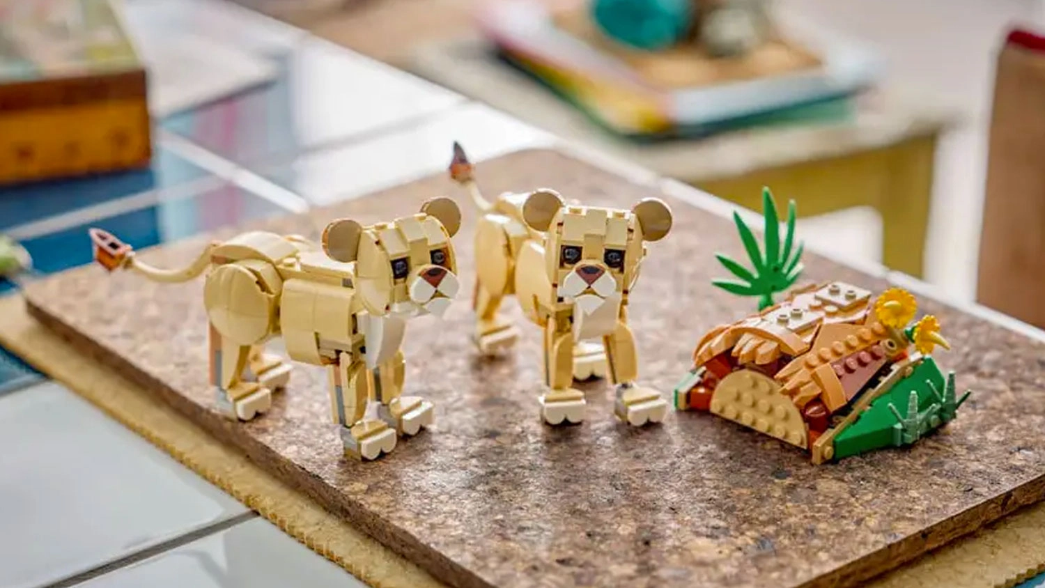 Vystaven&eacute; lev&iacute;čat&aacute; z kociek LEGO&reg; Creator 3 v 1 31386