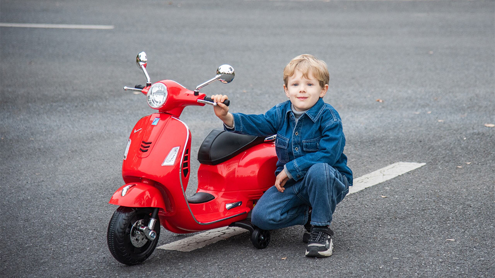 Elektrická motorka VESPA BUDDY TOYS BEC 6031_04